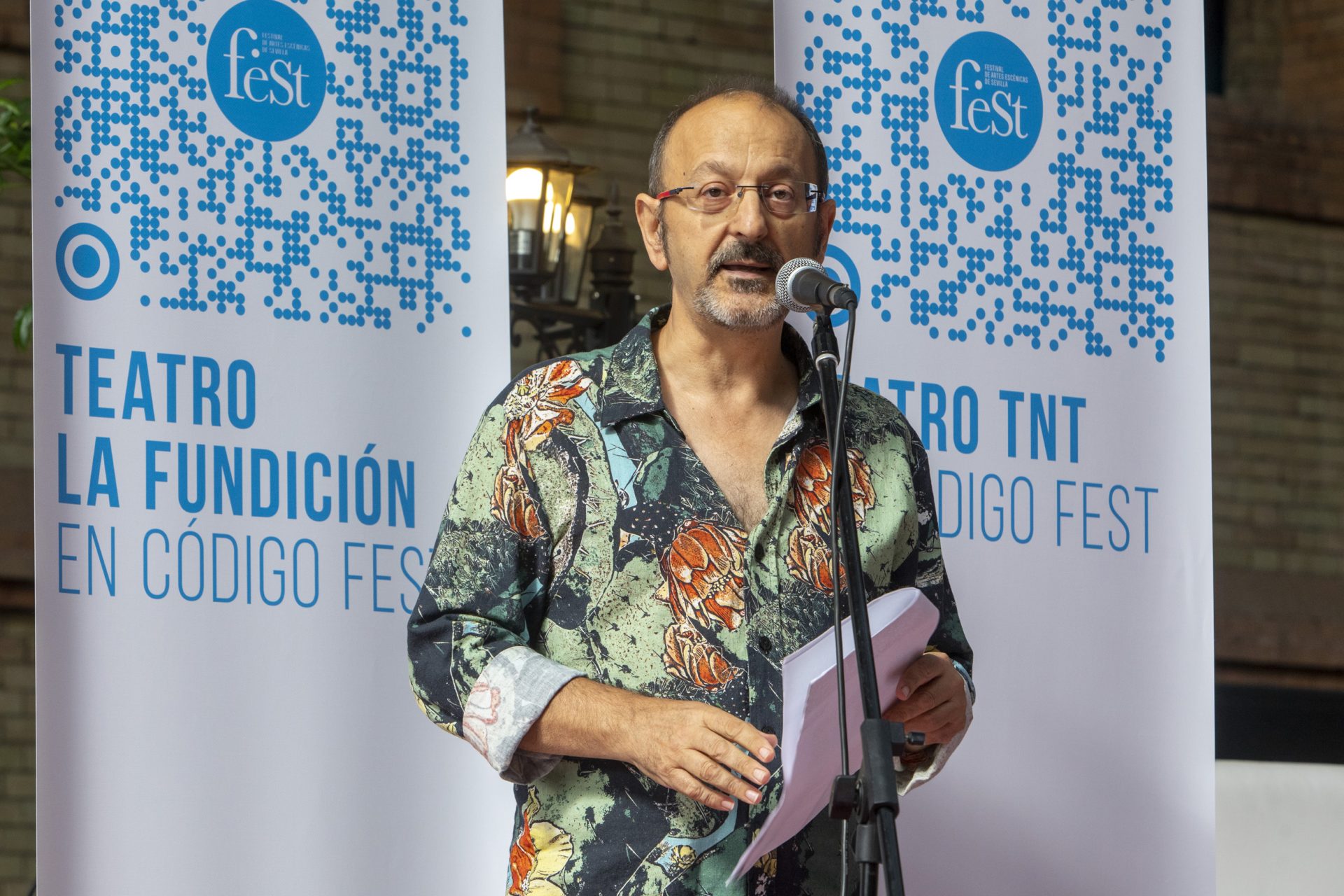 Un FeSt Con Nuevos C digos Esc nicos